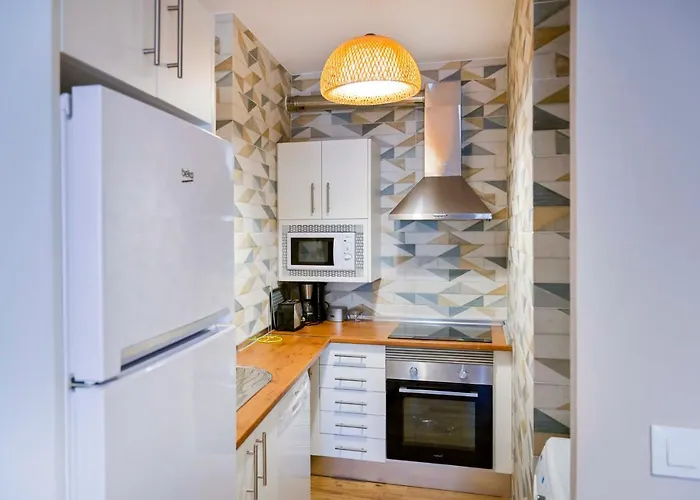 B - Apartamento Exclusivo Con Piscina Compartida